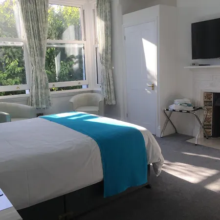 Croham Park - Free Parking & Wi-Fi-3